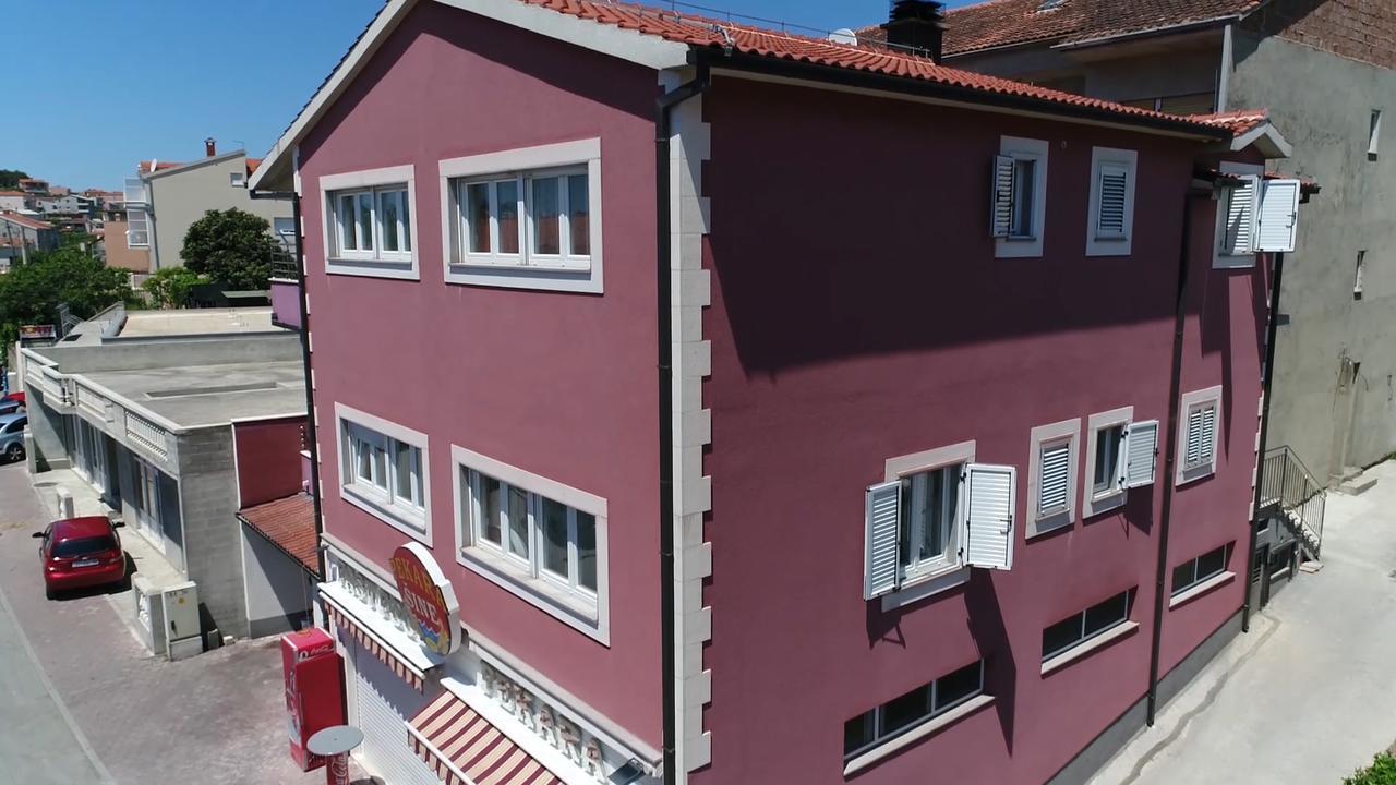 Apartmani Lukic Split Exterior photo